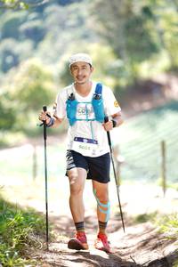 BIB: 9404
                            <button type="button" onclick="openModal(19079623)" class="btn btn-primary btn-sm float-right btn-popup" data-toggle="modal" data-target=".modal-high-quality">
                        <i class="fas fa-shopping-cart"></i> Add to Cart
                    </button>
                                            <button type="button" onclick="isThisMe(19079623, true)" class="btn btn-success btn-sm float-right btn-popup btn-isme hidden" data-toggle="tooltip" data-placement="bottom" title="นี่คือรูปของคุณใช่ไหม คลิกที่นี่เพื่อเอาเข้าอัลบั้ม">
                        <i class="fas fa-plus"></i> Add to album
                    </button>
                    <button type="button" onclick="isThisMe(19079623, false)" class="btn btn-warning btn-sm float-right btn-popup btn-isnotme hidden">
                        <i class="fas fa-ban"></i> Remove from album
                    </button>