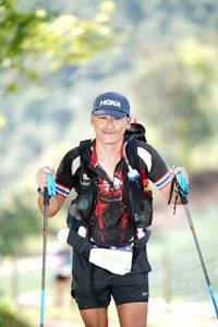 BIB: 9309
                            <button type="button" onclick="openModal(19089906)" class="btn btn-primary btn-sm float-right btn-popup" data-toggle="modal" data-target=".modal-high-quality">
                        <i class="fas fa-shopping-cart"></i> Add to Cart
                    </button>
                                            <button type="button" onclick="isThisMe(19089906, true)" class="btn btn-success btn-sm float-right btn-popup btn-isme hidden" data-toggle="tooltip" data-placement="bottom" title="นี่คือรูปของคุณใช่ไหม คลิกที่นี่เพื่อเอาเข้าอัลบั้ม">
                        <i class="fas fa-plus"></i> Add to album
                    </button>
                    <button type="button" onclick="isThisMe(19089906, false)" class="btn btn-warning btn-sm float-right btn-popup btn-isnotme hidden">
                        <i class="fas fa-ban"></i> Remove from album
                    </button>