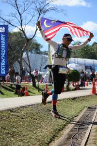 BIB: 9540
                            <button type="button" onclick="openModal(19156491)" class="btn btn-primary btn-sm float-right btn-popup" data-toggle="modal" data-target=".modal-high-quality">
                        <i class="fas fa-shopping-cart"></i> Add to Cart
                    </button>
                                            <button type="button" onclick="isThisMe(19156491, true)" class="btn btn-success btn-sm float-right btn-popup btn-isme hidden" data-toggle="tooltip" data-placement="bottom" title="นี่คือรูปของคุณใช่ไหม คลิกที่นี่เพื่อเอาเข้าอัลบั้ม">
                        <i class="fas fa-plus"></i> Add to album
                    </button>
                    <button type="button" onclick="isThisMe(19156491, false)" class="btn btn-warning btn-sm float-right btn-popup btn-isnotme hidden">
                        <i class="fas fa-ban"></i> Remove from album
                    </button>