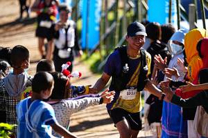 BIB: 1225, 
                            <button type="button" onclick="openModal(19304638)" class="btn btn-primary btn-sm float-right btn-popup" data-toggle="modal" data-target=".modal-high-quality">
                        <i class="fas fa-shopping-cart"></i> Add to Cart
                    </button>
                                            <button type="button" onclick="isThisMe(19304638, true)" class="btn btn-success btn-sm float-right btn-popup btn-isme hidden" data-toggle="tooltip" data-placement="bottom" title="นี่คือรูปของคุณใช่ไหม คลิกที่นี่เพื่อเอาเข้าอัลบั้ม">
                        <i class="fas fa-plus"></i> Add to album
                    </button>
                    <button type="button" onclick="isThisMe(19304638, false)" class="btn btn-warning btn-sm float-right btn-popup btn-isnotme hidden">
                        <i class="fas fa-ban"></i> Remove from album
                    </button>