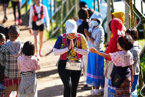 BIB: 1479
                            <button type="button" onclick="openModal(19309962)" class="btn btn-primary btn-sm float-right btn-popup" data-toggle="modal" data-target=".modal-high-quality">
                        <i class="fas fa-shopping-cart"></i> Add to Cart
                    </button>
                                            <button type="button" onclick="isThisMe(19309962, true)" class="btn btn-success btn-sm float-right btn-popup btn-isme hidden" data-toggle="tooltip" data-placement="bottom" title="นี่คือรูปของคุณใช่ไหม คลิกที่นี่เพื่อเอาเข้าอัลบั้ม">
                        <i class="fas fa-plus"></i> Add to album
                    </button>
                    <button type="button" onclick="isThisMe(19309962, false)" class="btn btn-warning btn-sm float-right btn-popup btn-isnotme hidden">
                        <i class="fas fa-ban"></i> Remove from album
                    </button>