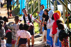 BIB: 1228
                            <button type="button" onclick="openModal(19307917)" class="btn btn-primary btn-sm float-right btn-popup" data-toggle="modal" data-target=".modal-high-quality">
                        <i class="fas fa-shopping-cart"></i> Add to Cart
                    </button>
                                            <button type="button" onclick="isThisMe(19307917, true)" class="btn btn-success btn-sm float-right btn-popup btn-isme hidden" data-toggle="tooltip" data-placement="bottom" title="นี่คือรูปของคุณใช่ไหม คลิกที่นี่เพื่อเอาเข้าอัลบั้ม">
                        <i class="fas fa-plus"></i> Add to album
                    </button>
                    <button type="button" onclick="isThisMe(19307917, false)" class="btn btn-warning btn-sm float-right btn-popup btn-isnotme hidden">
                        <i class="fas fa-ban"></i> Remove from album
                    </button>