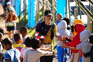 BIB: 2257
                            <button type="button" onclick="openModal(19305665)" class="btn btn-primary btn-sm float-right btn-popup" data-toggle="modal" data-target=".modal-high-quality">
                        <i class="fas fa-shopping-cart"></i> Add to Cart
                    </button>
                                            <button type="button" onclick="isThisMe(19305665, true)" class="btn btn-success btn-sm float-right btn-popup btn-isme hidden" data-toggle="tooltip" data-placement="bottom" title="นี่คือรูปของคุณใช่ไหม คลิกที่นี่เพื่อเอาเข้าอัลบั้ม">
                        <i class="fas fa-plus"></i> Add to album
                    </button>
                    <button type="button" onclick="isThisMe(19305665, false)" class="btn btn-warning btn-sm float-right btn-popup btn-isnotme hidden">
                        <i class="fas fa-ban"></i> Remove from album
                    </button>