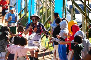 BIB: 2329
                            <button type="button" onclick="openModal(19306997)" class="btn btn-primary btn-sm float-right btn-popup" data-toggle="modal" data-target=".modal-high-quality">
                        <i class="fas fa-shopping-cart"></i> Add to Cart
                    </button>
                                            <button type="button" onclick="isThisMe(19306997, true)" class="btn btn-success btn-sm float-right btn-popup btn-isme hidden" data-toggle="tooltip" data-placement="bottom" title="นี่คือรูปของคุณใช่ไหม คลิกที่นี่เพื่อเอาเข้าอัลบั้ม">
                        <i class="fas fa-plus"></i> Add to album
                    </button>
                    <button type="button" onclick="isThisMe(19306997, false)" class="btn btn-warning btn-sm float-right btn-popup btn-isnotme hidden">
                        <i class="fas fa-ban"></i> Remove from album
                    </button>