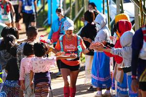 BIB: 603
                            <button type="button" onclick="openModal(19307518)" class="btn btn-primary btn-sm float-right btn-popup" data-toggle="modal" data-target=".modal-high-quality">
                        <i class="fas fa-shopping-cart"></i> Add to Cart
                    </button>
                                            <button type="button" onclick="isThisMe(19307518, true)" class="btn btn-success btn-sm float-right btn-popup btn-isme hidden" data-toggle="tooltip" data-placement="bottom" title="นี่คือรูปของคุณใช่ไหม คลิกที่นี่เพื่อเอาเข้าอัลบั้ม">
                        <i class="fas fa-plus"></i> Add to album
                    </button>
                    <button type="button" onclick="isThisMe(19307518, false)" class="btn btn-warning btn-sm float-right btn-popup btn-isnotme hidden">
                        <i class="fas fa-ban"></i> Remove from album
                    </button>