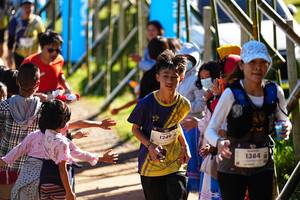 BIB: 1249, 1384
                            <button type="button" onclick="openModal(19308675)" class="btn btn-primary btn-sm float-right btn-popup" data-toggle="modal" data-target=".modal-high-quality">
                        <i class="fas fa-shopping-cart"></i> Add to Cart
                    </button>
                                            <button type="button" onclick="isThisMe(19308675, true)" class="btn btn-success btn-sm float-right btn-popup btn-isme hidden" data-toggle="tooltip" data-placement="bottom" title="นี่คือรูปของคุณใช่ไหม คลิกที่นี่เพื่อเอาเข้าอัลบั้ม">
                        <i class="fas fa-plus"></i> Add to album
                    </button>
                    <button type="button" onclick="isThisMe(19308675, false)" class="btn btn-warning btn-sm float-right btn-popup btn-isnotme hidden">
                        <i class="fas fa-ban"></i> Remove from album
                    </button>