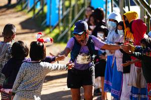 BIB: 2230
                            <button type="button" onclick="openModal(19304413)" class="btn btn-primary btn-sm float-right btn-popup" data-toggle="modal" data-target=".modal-high-quality">
                        <i class="fas fa-shopping-cart"></i> Add to Cart
                    </button>
                                            <button type="button" onclick="isThisMe(19304413, true)" class="btn btn-success btn-sm float-right btn-popup btn-isme hidden" data-toggle="tooltip" data-placement="bottom" title="นี่คือรูปของคุณใช่ไหม คลิกที่นี่เพื่อเอาเข้าอัลบั้ม">
                        <i class="fas fa-plus"></i> Add to album
                    </button>
                    <button type="button" onclick="isThisMe(19304413, false)" class="btn btn-warning btn-sm float-right btn-popup btn-isnotme hidden">
                        <i class="fas fa-ban"></i> Remove from album
                    </button>