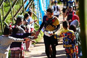 BIB: 304
                            <button type="button" onclick="openModal(19303745)" class="btn btn-primary btn-sm float-right btn-popup" data-toggle="modal" data-target=".modal-high-quality">
                        <i class="fas fa-shopping-cart"></i> Add to Cart
                    </button>
                                            <button type="button" onclick="isThisMe(19303745, true)" class="btn btn-success btn-sm float-right btn-popup btn-isme hidden" data-toggle="tooltip" data-placement="bottom" title="นี่คือรูปของคุณใช่ไหม คลิกที่นี่เพื่อเอาเข้าอัลบั้ม">
                        <i class="fas fa-plus"></i> Add to album
                    </button>
                    <button type="button" onclick="isThisMe(19303745, false)" class="btn btn-warning btn-sm float-right btn-popup btn-isnotme hidden">
                        <i class="fas fa-ban"></i> Remove from album
                    </button>