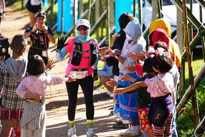 BIB: 93410
                            <button type="button" onclick="openModal(19310416)" class="btn btn-primary btn-sm float-right btn-popup" data-toggle="modal" data-target=".modal-high-quality">
                        <i class="fas fa-shopping-cart"></i> Add to Cart
                    </button>
                                            <button type="button" onclick="isThisMe(19310416, true)" class="btn btn-success btn-sm float-right btn-popup btn-isme hidden" data-toggle="tooltip" data-placement="bottom" title="นี่คือรูปของคุณใช่ไหม คลิกที่นี่เพื่อเอาเข้าอัลบั้ม">
                        <i class="fas fa-plus"></i> Add to album
                    </button>
                    <button type="button" onclick="isThisMe(19310416, false)" class="btn btn-warning btn-sm float-right btn-popup btn-isnotme hidden">
                        <i class="fas fa-ban"></i> Remove from album
                    </button>