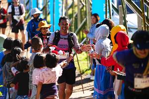 BIB: 1993
                            <button type="button" onclick="openModal(19307702)" class="btn btn-primary btn-sm float-right btn-popup" data-toggle="modal" data-target=".modal-high-quality">
                        <i class="fas fa-shopping-cart"></i> Add to Cart
                    </button>
                                            <button type="button" onclick="isThisMe(19307702, true)" class="btn btn-success btn-sm float-right btn-popup btn-isme hidden" data-toggle="tooltip" data-placement="bottom" title="นี่คือรูปของคุณใช่ไหม คลิกที่นี่เพื่อเอาเข้าอัลบั้ม">
                        <i class="fas fa-plus"></i> Add to album
                    </button>
                    <button type="button" onclick="isThisMe(19307702, false)" class="btn btn-warning btn-sm float-right btn-popup btn-isnotme hidden">
                        <i class="fas fa-ban"></i> Remove from album
                    </button>