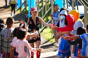 BIB: 
                            <button type="button" onclick="openModal(19305911)" class="btn btn-primary btn-sm float-right btn-popup" data-toggle="modal" data-target=".modal-high-quality">
                        <i class="fas fa-shopping-cart"></i> Add to Cart
                    </button>
                                            <button type="button" onclick="isThisMe(19305911, true)" class="btn btn-success btn-sm float-right btn-popup btn-isme hidden" data-toggle="tooltip" data-placement="bottom" title="นี่คือรูปของคุณใช่ไหม คลิกที่นี่เพื่อเอาเข้าอัลบั้ม">
                        <i class="fas fa-plus"></i> Add to album
                    </button>
                    <button type="button" onclick="isThisMe(19305911, false)" class="btn btn-warning btn-sm float-right btn-popup btn-isnotme hidden">
                        <i class="fas fa-ban"></i> Remove from album
                    </button>