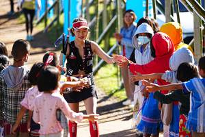 BIB: 
                            <button type="button" onclick="openModal(19305915)" class="btn btn-primary btn-sm float-right btn-popup" data-toggle="modal" data-target=".modal-high-quality">
                        <i class="fas fa-shopping-cart"></i> Add to Cart
                    </button>
                                            <button type="button" onclick="isThisMe(19305915, true)" class="btn btn-success btn-sm float-right btn-popup btn-isme hidden" data-toggle="tooltip" data-placement="bottom" title="นี่คือรูปของคุณใช่ไหม คลิกที่นี่เพื่อเอาเข้าอัลบั้ม">
                        <i class="fas fa-plus"></i> Add to album
                    </button>
                    <button type="button" onclick="isThisMe(19305915, false)" class="btn btn-warning btn-sm float-right btn-popup btn-isnotme hidden">
                        <i class="fas fa-ban"></i> Remove from album
                    </button>