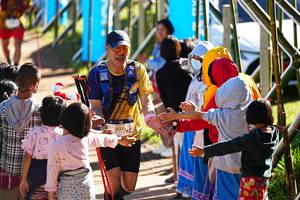 BIB: 2215
                            <button type="button" onclick="openModal(19306831)" class="btn btn-primary btn-sm float-right btn-popup" data-toggle="modal" data-target=".modal-high-quality">
                        <i class="fas fa-shopping-cart"></i> Add to Cart
                    </button>
                                            <button type="button" onclick="isThisMe(19306831, true)" class="btn btn-success btn-sm float-right btn-popup btn-isme hidden" data-toggle="tooltip" data-placement="bottom" title="นี่คือรูปของคุณใช่ไหม คลิกที่นี่เพื่อเอาเข้าอัลบั้ม">
                        <i class="fas fa-plus"></i> Add to album
                    </button>
                    <button type="button" onclick="isThisMe(19306831, false)" class="btn btn-warning btn-sm float-right btn-popup btn-isnotme hidden">
                        <i class="fas fa-ban"></i> Remove from album
                    </button>