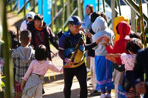 BIB: 
                            <button type="button" onclick="openModal(19310326)" class="btn btn-primary btn-sm float-right btn-popup" data-toggle="modal" data-target=".modal-high-quality">
                        <i class="fas fa-shopping-cart"></i> Add to Cart
                    </button>
                                            <button type="button" onclick="isThisMe(19310326, true)" class="btn btn-success btn-sm float-right btn-popup btn-isme hidden" data-toggle="tooltip" data-placement="bottom" title="นี่คือรูปของคุณใช่ไหม คลิกที่นี่เพื่อเอาเข้าอัลบั้ม">
                        <i class="fas fa-plus"></i> Add to album
                    </button>
                    <button type="button" onclick="isThisMe(19310326, false)" class="btn btn-warning btn-sm float-right btn-popup btn-isnotme hidden">
                        <i class="fas fa-ban"></i> Remove from album
                    </button>