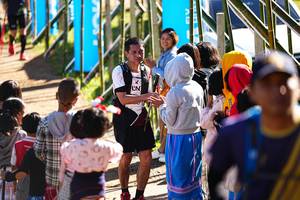 BIB: 
                            <button type="button" onclick="openModal(19307859)" class="btn btn-primary btn-sm float-right btn-popup" data-toggle="modal" data-target=".modal-high-quality">
                        <i class="fas fa-shopping-cart"></i> Add to Cart
                    </button>
                                            <button type="button" onclick="isThisMe(19307859, true)" class="btn btn-success btn-sm float-right btn-popup btn-isme hidden" data-toggle="tooltip" data-placement="bottom" title="นี่คือรูปของคุณใช่ไหม คลิกที่นี่เพื่อเอาเข้าอัลบั้ม">
                        <i class="fas fa-plus"></i> Add to album
                    </button>
                    <button type="button" onclick="isThisMe(19307859, false)" class="btn btn-warning btn-sm float-right btn-popup btn-isnotme hidden">
                        <i class="fas fa-ban"></i> Remove from album
                    </button>