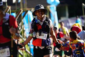 BIB: 140
                            <button type="button" onclick="openModal(19303314)" class="btn btn-primary btn-sm float-right btn-popup" data-toggle="modal" data-target=".modal-high-quality">
                        <i class="fas fa-shopping-cart"></i> Add to Cart
                    </button>
                                            <button type="button" onclick="isThisMe(19303314, true)" class="btn btn-success btn-sm float-right btn-popup btn-isme hidden" data-toggle="tooltip" data-placement="bottom" title="นี่คือรูปของคุณใช่ไหม คลิกที่นี่เพื่อเอาเข้าอัลบั้ม">
                        <i class="fas fa-plus"></i> Add to album
                    </button>
                    <button type="button" onclick="isThisMe(19303314, false)" class="btn btn-warning btn-sm float-right btn-popup btn-isnotme hidden">
                        <i class="fas fa-ban"></i> Remove from album
                    </button>