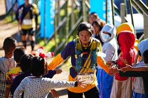 BIB: 2470
                            <button type="button" onclick="openModal(19305277)" class="btn btn-primary btn-sm float-right btn-popup" data-toggle="modal" data-target=".modal-high-quality">
                        <i class="fas fa-shopping-cart"></i> Add to Cart
                    </button>
                                            <button type="button" onclick="isThisMe(19305277, true)" class="btn btn-success btn-sm float-right btn-popup btn-isme hidden" data-toggle="tooltip" data-placement="bottom" title="นี่คือรูปของคุณใช่ไหม คลิกที่นี่เพื่อเอาเข้าอัลบั้ม">
                        <i class="fas fa-plus"></i> Add to album
                    </button>
                    <button type="button" onclick="isThisMe(19305277, false)" class="btn btn-warning btn-sm float-right btn-popup btn-isnotme hidden">
                        <i class="fas fa-ban"></i> Remove from album
                    </button>