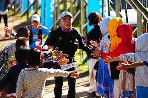 BIB: 2355
                            <button type="button" onclick="openModal(19304935)" class="btn btn-primary btn-sm float-right btn-popup" data-toggle="modal" data-target=".modal-high-quality">
                        <i class="fas fa-shopping-cart"></i> Add to Cart
                    </button>
                                            <button type="button" onclick="isThisMe(19304935, true)" class="btn btn-success btn-sm float-right btn-popup btn-isme hidden" data-toggle="tooltip" data-placement="bottom" title="นี่คือรูปของคุณใช่ไหม คลิกที่นี่เพื่อเอาเข้าอัลบั้ม">
                        <i class="fas fa-plus"></i> Add to album
                    </button>
                    <button type="button" onclick="isThisMe(19304935, false)" class="btn btn-warning btn-sm float-right btn-popup btn-isnotme hidden">
                        <i class="fas fa-ban"></i> Remove from album
                    </button>