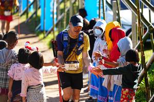 BIB: 2215
                            <button type="button" onclick="openModal(19306884)" class="btn btn-primary btn-sm float-right btn-popup" data-toggle="modal" data-target=".modal-high-quality">
                        <i class="fas fa-shopping-cart"></i> Add to Cart
                    </button>
                                            <button type="button" onclick="isThisMe(19306884, true)" class="btn btn-success btn-sm float-right btn-popup btn-isme hidden" data-toggle="tooltip" data-placement="bottom" title="นี่คือรูปของคุณใช่ไหม คลิกที่นี่เพื่อเอาเข้าอัลบั้ม">
                        <i class="fas fa-plus"></i> Add to album
                    </button>
                    <button type="button" onclick="isThisMe(19306884, false)" class="btn btn-warning btn-sm float-right btn-popup btn-isnotme hidden">
                        <i class="fas fa-ban"></i> Remove from album
                    </button>