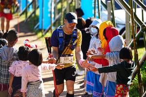 BIB: 2215
                            <button type="button" onclick="openModal(19306881)" class="btn btn-primary btn-sm float-right btn-popup" data-toggle="modal" data-target=".modal-high-quality">
                        <i class="fas fa-shopping-cart"></i> Add to Cart
                    </button>
                                            <button type="button" onclick="isThisMe(19306881, true)" class="btn btn-success btn-sm float-right btn-popup btn-isme hidden" data-toggle="tooltip" data-placement="bottom" title="นี่คือรูปของคุณใช่ไหม คลิกที่นี่เพื่อเอาเข้าอัลบั้ม">
                        <i class="fas fa-plus"></i> Add to album
                    </button>
                    <button type="button" onclick="isThisMe(19306881, false)" class="btn btn-warning btn-sm float-right btn-popup btn-isnotme hidden">
                        <i class="fas fa-ban"></i> Remove from album
                    </button>