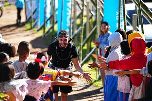 BIB: 
                            <button type="button" onclick="openModal(19305801)" class="btn btn-primary btn-sm float-right btn-popup" data-toggle="modal" data-target=".modal-high-quality">
                        <i class="fas fa-shopping-cart"></i> Add to Cart
                    </button>
                                            <button type="button" onclick="isThisMe(19305801, true)" class="btn btn-success btn-sm float-right btn-popup btn-isme hidden" data-toggle="tooltip" data-placement="bottom" title="นี่คือรูปของคุณใช่ไหม คลิกที่นี่เพื่อเอาเข้าอัลบั้ม">
                        <i class="fas fa-plus"></i> Add to album
                    </button>
                    <button type="button" onclick="isThisMe(19305801, false)" class="btn btn-warning btn-sm float-right btn-popup btn-isnotme hidden">
                        <i class="fas fa-ban"></i> Remove from album
                    </button>