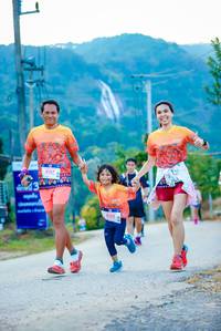 BIB: 4018
                            <button type="button" onclick="openModal(19013982)" class="btn btn-primary btn-sm float-right btn-popup" data-toggle="modal" data-target=".modal-high-quality">
                        <i class="fas fa-shopping-cart"></i> Add to Cart
                    </button>
                                            <button type="button" onclick="isThisMe(19013982, true)" class="btn btn-success btn-sm float-right btn-popup btn-isme hidden" data-toggle="tooltip" data-placement="bottom" title="นี่คือรูปของคุณใช่ไหม คลิกที่นี่เพื่อเอาเข้าอัลบั้ม">
                        <i class="fas fa-plus"></i> Add to album
                    </button>
                    <button type="button" onclick="isThisMe(19013982, false)" class="btn btn-warning btn-sm float-right btn-popup btn-isnotme hidden">
                        <i class="fas fa-ban"></i> Remove from album
                    </button>