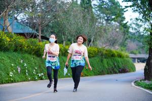 BIB: 3174
                            <button type="button" onclick="openModal(19148072)" class="btn btn-primary btn-sm float-right btn-popup" data-toggle="modal" data-target=".modal-high-quality">
                        <i class="fas fa-shopping-cart"></i> Add to Cart
                    </button>
                                            <button type="button" onclick="isThisMe(19148072, true)" class="btn btn-success btn-sm float-right btn-popup btn-isme hidden" data-toggle="tooltip" data-placement="bottom" title="นี่คือรูปของคุณใช่ไหม คลิกที่นี่เพื่อเอาเข้าอัลบั้ม">
                        <i class="fas fa-plus"></i> Add to album
                    </button>
                    <button type="button" onclick="isThisMe(19148072, false)" class="btn btn-warning btn-sm float-right btn-popup btn-isnotme hidden">
                        <i class="fas fa-ban"></i> Remove from album
                    </button>