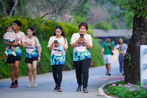 BIB: 8290, 918
                            <button type="button" onclick="openModal(19147832)" class="btn btn-primary btn-sm float-right btn-popup" data-toggle="modal" data-target=".modal-high-quality">
                        <i class="fas fa-shopping-cart"></i> Add to Cart
                    </button>
                                            <button type="button" onclick="isThisMe(19147832, true)" class="btn btn-success btn-sm float-right btn-popup btn-isme hidden" data-toggle="tooltip" data-placement="bottom" title="นี่คือรูปของคุณใช่ไหม คลิกที่นี่เพื่อเอาเข้าอัลบั้ม">
                        <i class="fas fa-plus"></i> Add to album
                    </button>
                    <button type="button" onclick="isThisMe(19147832, false)" class="btn btn-warning btn-sm float-right btn-popup btn-isnotme hidden">
                        <i class="fas fa-ban"></i> Remove from album
                    </button>