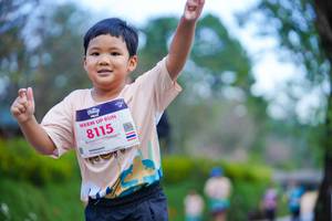 BIB: 8115
                            <button type="button" onclick="openModal(19147338)" class="btn btn-primary btn-sm float-right btn-popup" data-toggle="modal" data-target=".modal-high-quality">
                        <i class="fas fa-shopping-cart"></i> Add to Cart
                    </button>
                                            <button type="button" onclick="isThisMe(19147338, true)" class="btn btn-success btn-sm float-right btn-popup btn-isme hidden" data-toggle="tooltip" data-placement="bottom" title="นี่คือรูปของคุณใช่ไหม คลิกที่นี่เพื่อเอาเข้าอัลบั้ม">
                        <i class="fas fa-plus"></i> Add to album
                    </button>
                    <button type="button" onclick="isThisMe(19147338, false)" class="btn btn-warning btn-sm float-right btn-popup btn-isnotme hidden">
                        <i class="fas fa-ban"></i> Remove from album
                    </button>