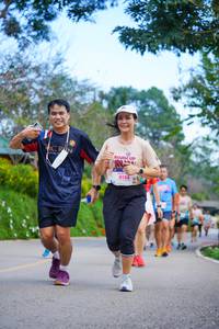 BIB: 8138
                            <button type="button" onclick="openModal(19145935)" class="btn btn-primary btn-sm float-right btn-popup" data-toggle="modal" data-target=".modal-high-quality">
                        <i class="fas fa-shopping-cart"></i> Add to Cart
                    </button>
                                            <button type="button" onclick="isThisMe(19145935, true)" class="btn btn-success btn-sm float-right btn-popup btn-isme hidden" data-toggle="tooltip" data-placement="bottom" title="นี่คือรูปของคุณใช่ไหม คลิกที่นี่เพื่อเอาเข้าอัลบั้ม">
                        <i class="fas fa-plus"></i> Add to album
                    </button>
                    <button type="button" onclick="isThisMe(19145935, false)" class="btn btn-warning btn-sm float-right btn-popup btn-isnotme hidden">
                        <i class="fas fa-ban"></i> Remove from album
                    </button>