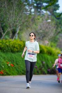 BIB: 8246
                            <button type="button" onclick="openModal(19145133)" class="btn btn-primary btn-sm float-right btn-popup" data-toggle="modal" data-target=".modal-high-quality">
                        <i class="fas fa-shopping-cart"></i> Add to Cart
                    </button>
                                            <button type="button" onclick="isThisMe(19145133, true)" class="btn btn-success btn-sm float-right btn-popup btn-isme hidden" data-toggle="tooltip" data-placement="bottom" title="นี่คือรูปของคุณใช่ไหม คลิกที่นี่เพื่อเอาเข้าอัลบั้ม">
                        <i class="fas fa-plus"></i> Add to album
                    </button>
                    <button type="button" onclick="isThisMe(19145133, false)" class="btn btn-warning btn-sm float-right btn-popup btn-isnotme hidden">
                        <i class="fas fa-ban"></i> Remove from album
                    </button>