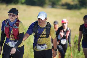 BIB: 1302, 1107
                            <button type="button" onclick="openModal(19335531)" class="btn btn-primary btn-sm float-right btn-popup" data-toggle="modal" data-target=".modal-high-quality">
                        <i class="fas fa-shopping-cart"></i> Add to Cart
                    </button>
                                            <button type="button" onclick="isThisMe(19335531, true)" class="btn btn-success btn-sm float-right btn-popup btn-isme hidden" data-toggle="tooltip" data-placement="bottom" title="นี่คือรูปของคุณใช่ไหม คลิกที่นี่เพื่อเอาเข้าอัลบั้ม">
                        <i class="fas fa-plus"></i> Add to album
                    </button>
                    <button type="button" onclick="isThisMe(19335531, false)" class="btn btn-warning btn-sm float-right btn-popup btn-isnotme hidden">
                        <i class="fas fa-ban"></i> Remove from album
                    </button>