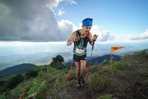 BIB: 5243
                            <button type="button" onclick="openModal(18989552)" class="btn btn-primary btn-sm float-right btn-popup" data-toggle="modal" data-target=".modal-high-quality">
                        <i class="fas fa-shopping-cart"></i> Add to Cart
                    </button>
                                            <button type="button" onclick="isThisMe(18989552, true)" class="btn btn-success btn-sm float-right btn-popup btn-isme hidden" data-toggle="tooltip" data-placement="bottom" title="นี่คือรูปของคุณใช่ไหม คลิกที่นี่เพื่อเอาเข้าอัลบั้ม">
                        <i class="fas fa-plus"></i> Add to album
                    </button>
                    <button type="button" onclick="isThisMe(18989552, false)" class="btn btn-warning btn-sm float-right btn-popup btn-isnotme hidden">
                        <i class="fas fa-ban"></i> Remove from album
                    </button>