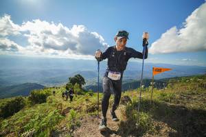 BIB: 136
                            <button type="button" onclick="openModal(18992701)" class="btn btn-primary btn-sm float-right btn-popup" data-toggle="modal" data-target=".modal-high-quality">
                        <i class="fas fa-shopping-cart"></i> Add to Cart
                    </button>
                                            <button type="button" onclick="isThisMe(18992701, true)" class="btn btn-success btn-sm float-right btn-popup btn-isme hidden" data-toggle="tooltip" data-placement="bottom" title="นี่คือรูปของคุณใช่ไหม คลิกที่นี่เพื่อเอาเข้าอัลบั้ม">
                        <i class="fas fa-plus"></i> Add to album
                    </button>
                    <button type="button" onclick="isThisMe(18992701, false)" class="btn btn-warning btn-sm float-right btn-popup btn-isnotme hidden">
                        <i class="fas fa-ban"></i> Remove from album
                    </button>