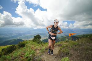 BIB: 1634
                            <button type="button" onclick="openModal(18983306)" class="btn btn-primary btn-sm float-right btn-popup" data-toggle="modal" data-target=".modal-high-quality">
                        <i class="fas fa-shopping-cart"></i> Add to Cart
                    </button>
                                            <button type="button" onclick="isThisMe(18983306, true)" class="btn btn-success btn-sm float-right btn-popup btn-isme hidden" data-toggle="tooltip" data-placement="bottom" title="นี่คือรูปของคุณใช่ไหม คลิกที่นี่เพื่อเอาเข้าอัลบั้ม">
                        <i class="fas fa-plus"></i> Add to album
                    </button>
                    <button type="button" onclick="isThisMe(18983306, false)" class="btn btn-warning btn-sm float-right btn-popup btn-isnotme hidden">
                        <i class="fas fa-ban"></i> Remove from album
                    </button>