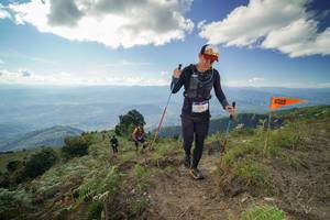 BIB: 314
                            <button type="button" onclick="openModal(18996283)" class="btn btn-primary btn-sm float-right btn-popup" data-toggle="modal" data-target=".modal-high-quality">
                        <i class="fas fa-shopping-cart"></i> Add to Cart
                    </button>
                                            <button type="button" onclick="isThisMe(18996283, true)" class="btn btn-success btn-sm float-right btn-popup btn-isme hidden" data-toggle="tooltip" data-placement="bottom" title="นี่คือรูปของคุณใช่ไหม คลิกที่นี่เพื่อเอาเข้าอัลบั้ม">
                        <i class="fas fa-plus"></i> Add to album
                    </button>
                    <button type="button" onclick="isThisMe(18996283, false)" class="btn btn-warning btn-sm float-right btn-popup btn-isnotme hidden">
                        <i class="fas fa-ban"></i> Remove from album
                    </button>