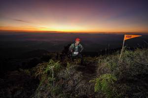 BIB: 152
                            <button type="button" onclick="openModal(19007927)" class="btn btn-primary btn-sm float-right btn-popup" data-toggle="modal" data-target=".modal-high-quality">
                        <i class="fas fa-shopping-cart"></i> Add to Cart
                    </button>
                                            <button type="button" onclick="isThisMe(19007927, true)" class="btn btn-success btn-sm float-right btn-popup btn-isme hidden" data-toggle="tooltip" data-placement="bottom" title="นี่คือรูปของคุณใช่ไหม คลิกที่นี่เพื่อเอาเข้าอัลบั้ม">
                        <i class="fas fa-plus"></i> Add to album
                    </button>
                    <button type="button" onclick="isThisMe(19007927, false)" class="btn btn-warning btn-sm float-right btn-popup btn-isnotme hidden">
                        <i class="fas fa-ban"></i> Remove from album
                    </button>