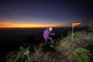 BIB: 
                            <button type="button" onclick="openModal(19008794)" class="btn btn-primary btn-sm float-right btn-popup" data-toggle="modal" data-target=".modal-high-quality">
                        <i class="fas fa-shopping-cart"></i> Add to Cart
                    </button>
                                            <button type="button" onclick="isThisMe(19008794, true)" class="btn btn-success btn-sm float-right btn-popup btn-isme hidden" data-toggle="tooltip" data-placement="bottom" title="นี่คือรูปของคุณใช่ไหม คลิกที่นี่เพื่อเอาเข้าอัลบั้ม">
                        <i class="fas fa-plus"></i> Add to album
                    </button>
                    <button type="button" onclick="isThisMe(19008794, false)" class="btn btn-warning btn-sm float-right btn-popup btn-isnotme hidden">
                        <i class="fas fa-ban"></i> Remove from album
                    </button>