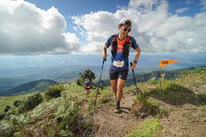 BIB: 3084
                            <button type="button" onclick="openModal(18983036)" class="btn btn-primary btn-sm float-right btn-popup" data-toggle="modal" data-target=".modal-high-quality">
                        <i class="fas fa-shopping-cart"></i> Add to Cart
                    </button>
                                            <button type="button" onclick="isThisMe(18983036, true)" class="btn btn-success btn-sm float-right btn-popup btn-isme hidden" data-toggle="tooltip" data-placement="bottom" title="นี่คือรูปของคุณใช่ไหม คลิกที่นี่เพื่อเอาเข้าอัลบั้ม">
                        <i class="fas fa-plus"></i> Add to album
                    </button>
                    <button type="button" onclick="isThisMe(18983036, false)" class="btn btn-warning btn-sm float-right btn-popup btn-isnotme hidden">
                        <i class="fas fa-ban"></i> Remove from album
                    </button>