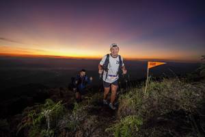 BIB: 100
                            <button type="button" onclick="openModal(19008186)" class="btn btn-primary btn-sm float-right btn-popup" data-toggle="modal" data-target=".modal-high-quality">
                        <i class="fas fa-shopping-cart"></i> Add to Cart
                    </button>
                                            <button type="button" onclick="isThisMe(19008186, true)" class="btn btn-success btn-sm float-right btn-popup btn-isme hidden" data-toggle="tooltip" data-placement="bottom" title="นี่คือรูปของคุณใช่ไหม คลิกที่นี่เพื่อเอาเข้าอัลบั้ม">
                        <i class="fas fa-plus"></i> Add to album
                    </button>
                    <button type="button" onclick="isThisMe(19008186, false)" class="btn btn-warning btn-sm float-right btn-popup btn-isnotme hidden">
                        <i class="fas fa-ban"></i> Remove from album
                    </button>