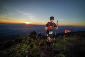 BIB: 7000
                            <button type="button" onclick="openModal(19007636)" class="btn btn-primary btn-sm float-right btn-popup" data-toggle="modal" data-target=".modal-high-quality">
                        <i class="fas fa-shopping-cart"></i> Add to Cart
                    </button>
                                            <button type="button" onclick="isThisMe(19007636, true)" class="btn btn-success btn-sm float-right btn-popup btn-isme hidden" data-toggle="tooltip" data-placement="bottom" title="นี่คือรูปของคุณใช่ไหม คลิกที่นี่เพื่อเอาเข้าอัลบั้ม">
                        <i class="fas fa-plus"></i> Add to album
                    </button>
                    <button type="button" onclick="isThisMe(19007636, false)" class="btn btn-warning btn-sm float-right btn-popup btn-isnotme hidden">
                        <i class="fas fa-ban"></i> Remove from album
                    </button>