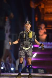 BIB: 2007
                            <button type="button" onclick="openModal(22795153)" class="btn btn-primary btn-sm float-right btn-popup" data-toggle="modal" data-target=".modal-high-quality">
                        <i class="fas fa-shopping-cart"></i> Add to Cart
                    </button>
                                            <button type="button" onclick="isThisMe(22795153, true)" class="btn btn-success btn-sm float-right btn-popup btn-isme hidden" data-toggle="tooltip" data-placement="bottom" title="นี่คือรูปของคุณใช่ไหม คลิกที่นี่เพื่อเอาเข้าอัลบั้ม">
                        <i class="fas fa-plus"></i> Add to album
                    </button>
                    <button type="button" onclick="isThisMe(22795153, false)" class="btn btn-warning btn-sm float-right btn-popup btn-isnotme hidden">
                        <i class="fas fa-ban"></i> Remove from album
                    </button>