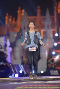 BIB: 6250
                            <button type="button" onclick="openModal(22794806)" class="btn btn-primary btn-sm float-right btn-popup" data-toggle="modal" data-target=".modal-high-quality">
                        <i class="fas fa-shopping-cart"></i> Add to Cart
                    </button>
                                            <button type="button" onclick="isThisMe(22794806, true)" class="btn btn-success btn-sm float-right btn-popup btn-isme hidden" data-toggle="tooltip" data-placement="bottom" title="นี่คือรูปของคุณใช่ไหม คลิกที่นี่เพื่อเอาเข้าอัลบั้ม">
                        <i class="fas fa-plus"></i> Add to album
                    </button>
                    <button type="button" onclick="isThisMe(22794806, false)" class="btn btn-warning btn-sm float-right btn-popup btn-isnotme hidden">
                        <i class="fas fa-ban"></i> Remove from album
                    </button>