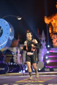 BIB: 5242
                            <button type="button" onclick="openModal(22795126)" class="btn btn-primary btn-sm float-right btn-popup" data-toggle="modal" data-target=".modal-high-quality">
                        <i class="fas fa-shopping-cart"></i> Add to Cart
                    </button>
                                            <button type="button" onclick="isThisMe(22795126, true)" class="btn btn-success btn-sm float-right btn-popup btn-isme hidden" data-toggle="tooltip" data-placement="bottom" title="นี่คือรูปของคุณใช่ไหม คลิกที่นี่เพื่อเอาเข้าอัลบั้ม">
                        <i class="fas fa-plus"></i> Add to album
                    </button>
                    <button type="button" onclick="isThisMe(22795126, false)" class="btn btn-warning btn-sm float-right btn-popup btn-isnotme hidden">
                        <i class="fas fa-ban"></i> Remove from album
                    </button>