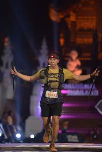 BIB: 6282
                            <button type="button" onclick="openModal(22795221)" class="btn btn-primary btn-sm float-right btn-popup" data-toggle="modal" data-target=".modal-high-quality">
                        <i class="fas fa-shopping-cart"></i> Add to Cart
                    </button>
                                            <button type="button" onclick="isThisMe(22795221, true)" class="btn btn-success btn-sm float-right btn-popup btn-isme hidden" data-toggle="tooltip" data-placement="bottom" title="นี่คือรูปของคุณใช่ไหม คลิกที่นี่เพื่อเอาเข้าอัลบั้ม">
                        <i class="fas fa-plus"></i> Add to album
                    </button>
                    <button type="button" onclick="isThisMe(22795221, false)" class="btn btn-warning btn-sm float-right btn-popup btn-isnotme hidden">
                        <i class="fas fa-ban"></i> Remove from album
                    </button>