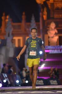 BIB: 6120
                            <button type="button" onclick="openModal(22794979)" class="btn btn-primary btn-sm float-right btn-popup" data-toggle="modal" data-target=".modal-high-quality">
                        <i class="fas fa-shopping-cart"></i> Add to Cart
                    </button>
                                            <button type="button" onclick="isThisMe(22794979, true)" class="btn btn-success btn-sm float-right btn-popup btn-isme hidden" data-toggle="tooltip" data-placement="bottom" title="นี่คือรูปของคุณใช่ไหม คลิกที่นี่เพื่อเอาเข้าอัลบั้ม">
                        <i class="fas fa-plus"></i> Add to album
                    </button>
                    <button type="button" onclick="isThisMe(22794979, false)" class="btn btn-warning btn-sm float-right btn-popup btn-isnotme hidden">
                        <i class="fas fa-ban"></i> Remove from album
                    </button>