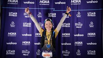 BIB: 5898
                            <button type="button" onclick="openModal(22793087)" class="btn btn-primary btn-sm float-right btn-popup" data-toggle="modal" data-target=".modal-high-quality">
                        <i class="fas fa-shopping-cart"></i> Add to Cart
                    </button>
                                            <button type="button" onclick="isThisMe(22793087, true)" class="btn btn-success btn-sm float-right btn-popup btn-isme hidden" data-toggle="tooltip" data-placement="bottom" title="นี่คือรูปของคุณใช่ไหม คลิกที่นี่เพื่อเอาเข้าอัลบั้ม">
                        <i class="fas fa-plus"></i> Add to album
                    </button>
                    <button type="button" onclick="isThisMe(22793087, false)" class="btn btn-warning btn-sm float-right btn-popup btn-isnotme hidden">
                        <i class="fas fa-ban"></i> Remove from album
                    </button>