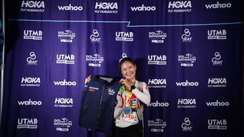 BIB: 103, 340
                            <button type="button" onclick="openModal(22793585)" class="btn btn-primary btn-sm float-right btn-popup" data-toggle="modal" data-target=".modal-high-quality">
                        <i class="fas fa-shopping-cart"></i> Add to Cart
                    </button>
                                            <button type="button" onclick="isThisMe(22793585, true)" class="btn btn-success btn-sm float-right btn-popup btn-isme hidden" data-toggle="tooltip" data-placement="bottom" title="นี่คือรูปของคุณใช่ไหม คลิกที่นี่เพื่อเอาเข้าอัลบั้ม">
                        <i class="fas fa-plus"></i> Add to album
                    </button>
                    <button type="button" onclick="isThisMe(22793585, false)" class="btn btn-warning btn-sm float-right btn-popup btn-isnotme hidden">
                        <i class="fas fa-ban"></i> Remove from album
                    </button>