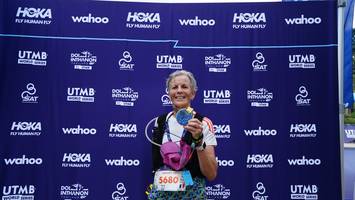 BIB: 5680
                            <button type="button" onclick="openModal(22792573)" class="btn btn-primary btn-sm float-right btn-popup" data-toggle="modal" data-target=".modal-high-quality">
                        <i class="fas fa-shopping-cart"></i> Add to Cart
                    </button>
                                            <button type="button" onclick="isThisMe(22792573, true)" class="btn btn-success btn-sm float-right btn-popup btn-isme hidden" data-toggle="tooltip" data-placement="bottom" title="นี่คือรูปของคุณใช่ไหม คลิกที่นี่เพื่อเอาเข้าอัลบั้ม">
                        <i class="fas fa-plus"></i> Add to album
                    </button>
                    <button type="button" onclick="isThisMe(22792573, false)" class="btn btn-warning btn-sm float-right btn-popup btn-isnotme hidden">
                        <i class="fas fa-ban"></i> Remove from album
                    </button>