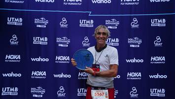 BIB: 5567, 1501
                            <button type="button" onclick="openModal(22792777)" class="btn btn-primary btn-sm float-right btn-popup" data-toggle="modal" data-target=".modal-high-quality">
                        <i class="fas fa-shopping-cart"></i> Add to Cart
                    </button>
                                            <button type="button" onclick="isThisMe(22792777, true)" class="btn btn-success btn-sm float-right btn-popup btn-isme hidden" data-toggle="tooltip" data-placement="bottom" title="นี่คือรูปของคุณใช่ไหม คลิกที่นี่เพื่อเอาเข้าอัลบั้ม">
                        <i class="fas fa-plus"></i> Add to album
                    </button>
                    <button type="button" onclick="isThisMe(22792777, false)" class="btn btn-warning btn-sm float-right btn-popup btn-isnotme hidden">
                        <i class="fas fa-ban"></i> Remove from album
                    </button>